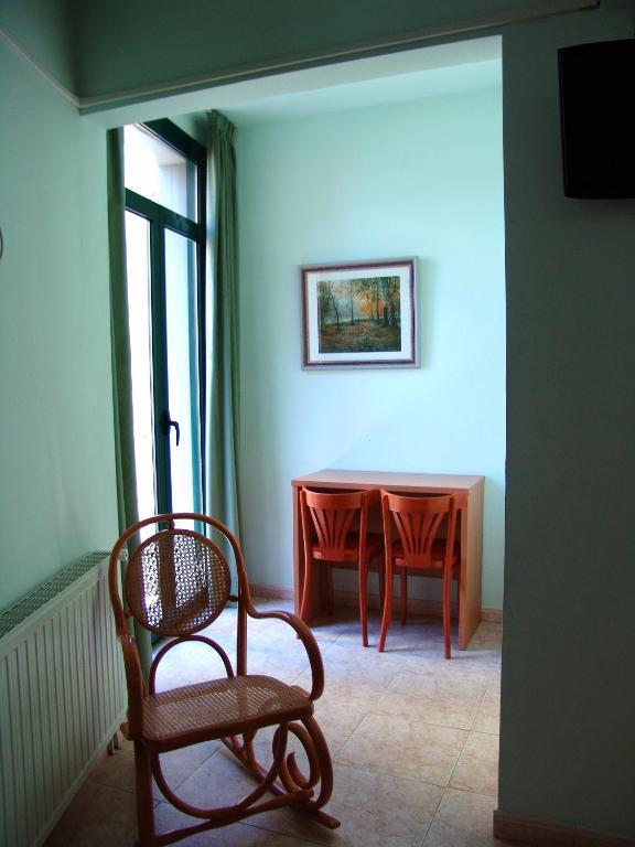 Hotel Pinxo Санта-Колома-де-Фарн Номер фото