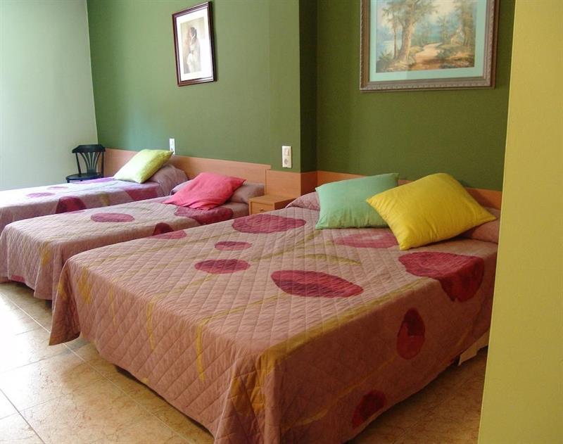 Hotel Pinxo Санта-Колома-де-Фарн Экстерьер фото